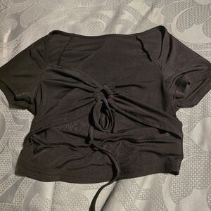 black short sleeve tie crop top with cut out size